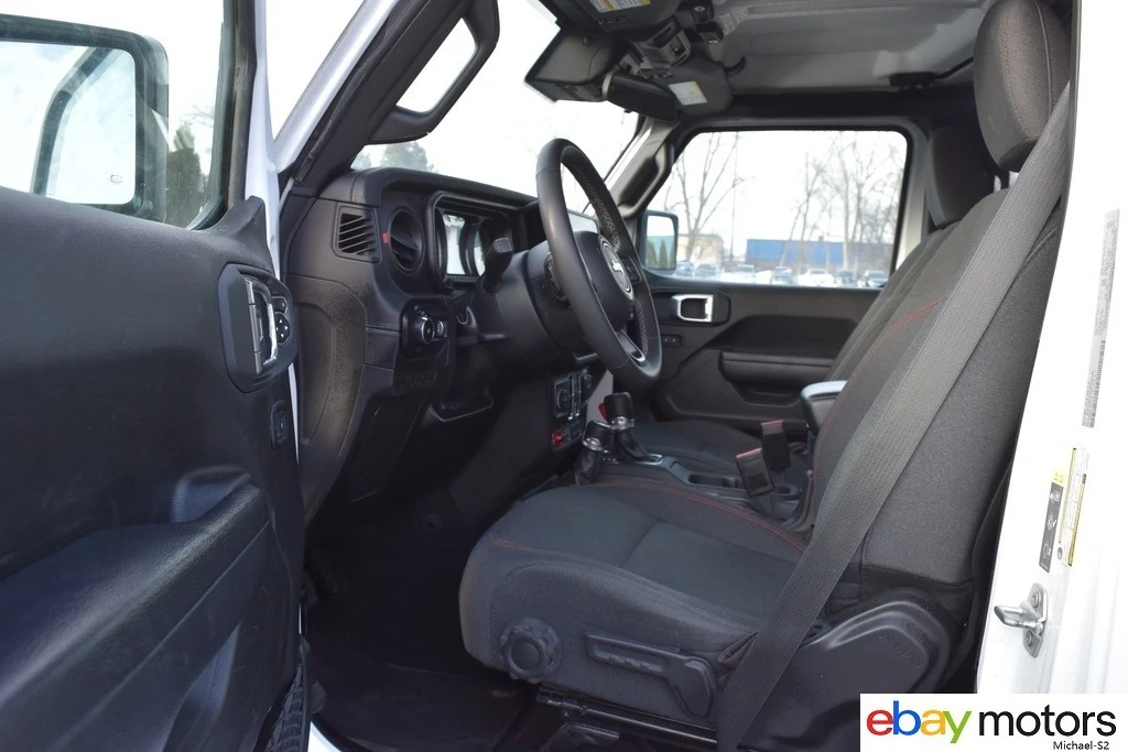 2025 Jeep JL Wrangler - Image 10 of 21
