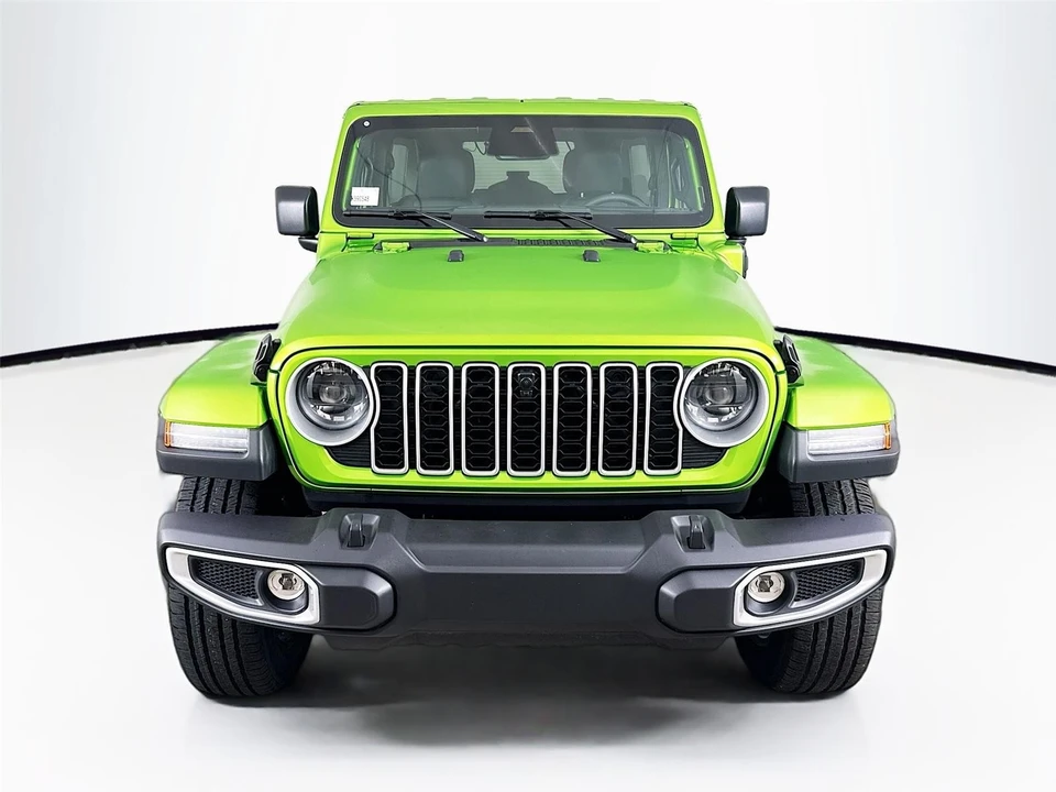 2025 Jeep JL Wrangler - Image 2 of 21