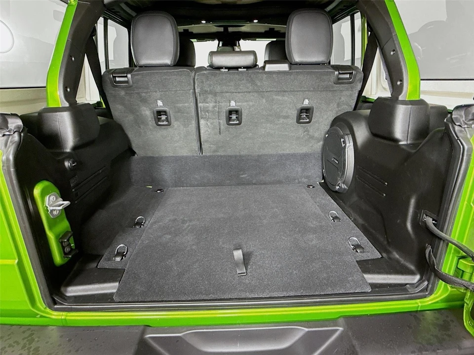2025 Jeep JL Wrangler - Image 21 of 21