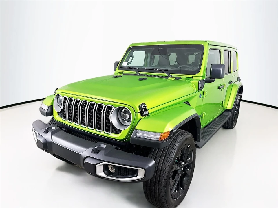 2025 Jeep JL Wrangler - Image 3 of 21