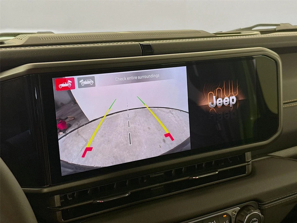 2025 Jeep JL Wrangler - Image 12 of 21