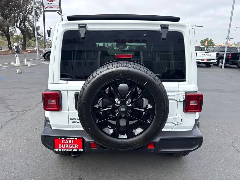 2025 Jeep JL Wrangler - Image 5 of 9