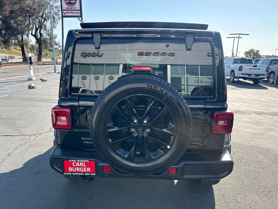 2025 Jeep JL Wrangler - Image 5 of 19
