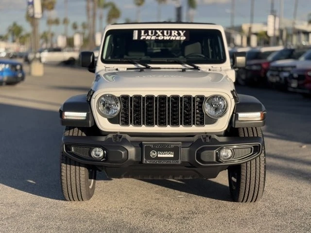 2025 Jeep JL Wrangler - Image 6 of 12