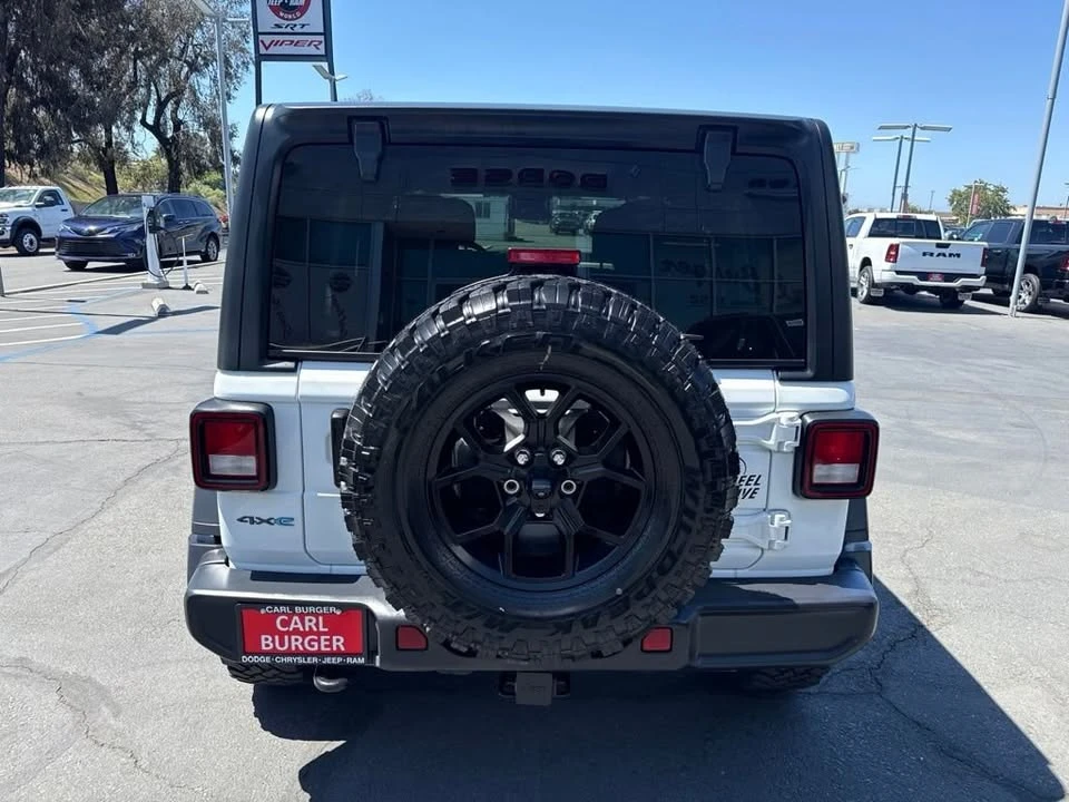 2025 Jeep JL Wrangler - Image 5 of 14