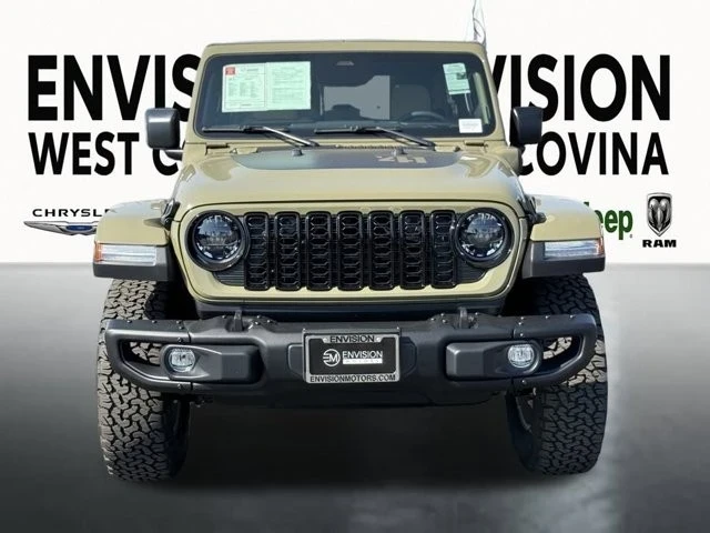 2025 Jeep JL Wrangler - Image 3 of 12