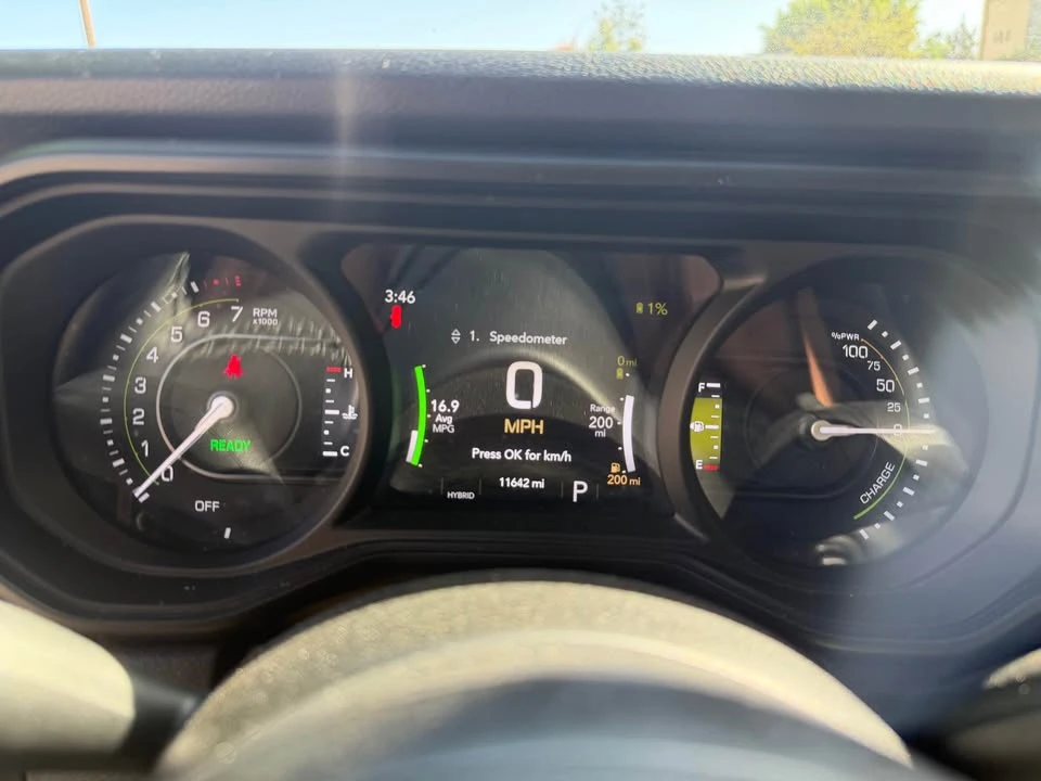 2025 Jeep JL Wrangler - Image 10 of 10