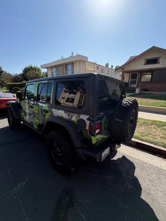 2025 Jeep JL Wrangler - Image 4 of 10