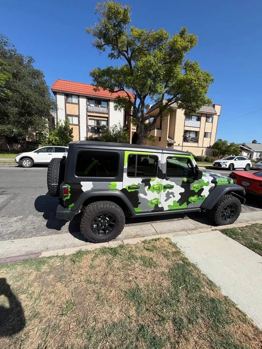 2025 Jeep JL Wrangler - Image 3 of 10