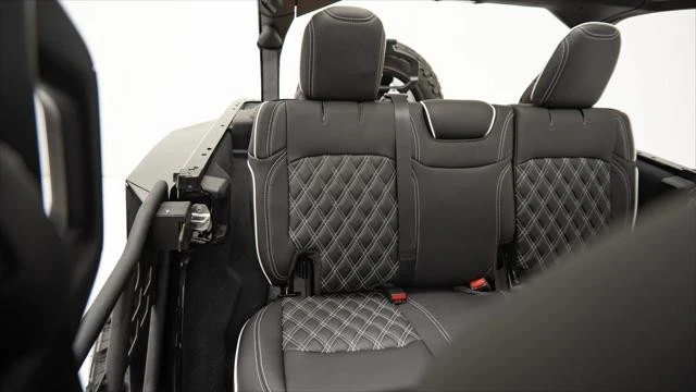 2025 Jeep JL Wrangler - Image 13 of 15