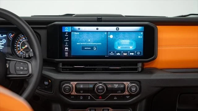 2025 Jeep JL Wrangler - Image 19 of 21