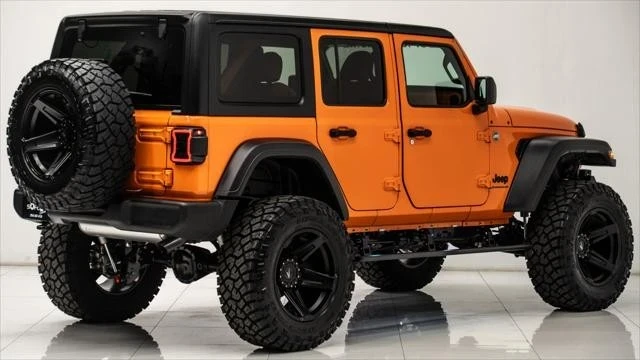 2025 Jeep JL Wrangler - Image 16 of 21