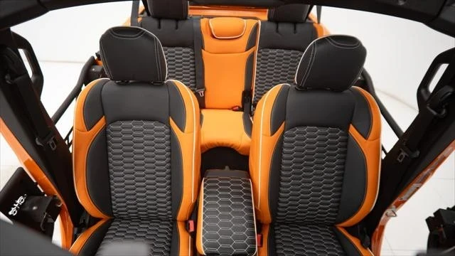 2025 Jeep JL Wrangler - Image 17 of 21
