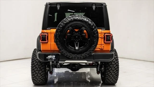 2025 Jeep JL Wrangler - Image 15 of 21