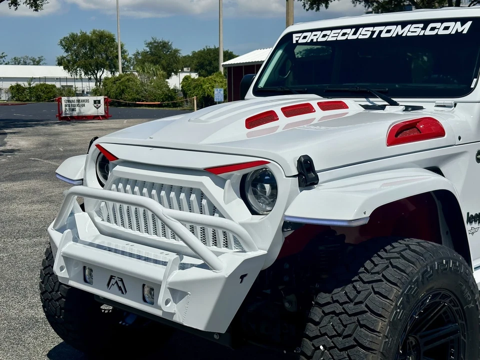 2025 Jeep JL Wrangler - Image 10 of 21