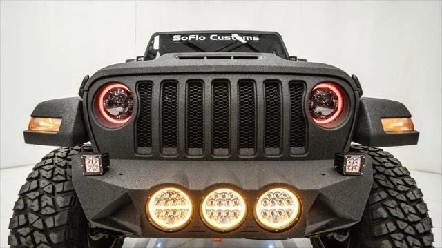 2025 Jeep JL Wrangler - Image 18 of 21