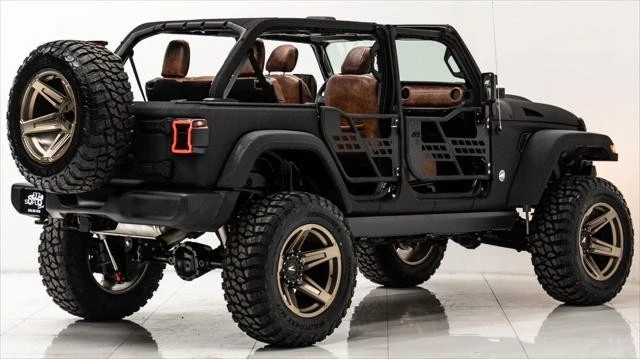 2025 Jeep JL Wrangler - Image 12 of 21