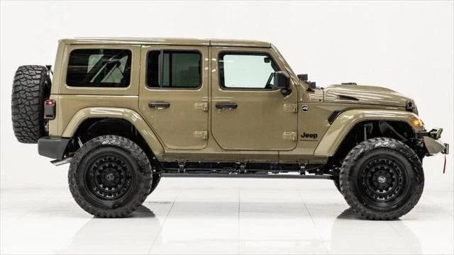 2025 Jeep JL Wrangler - Image 3 of 21