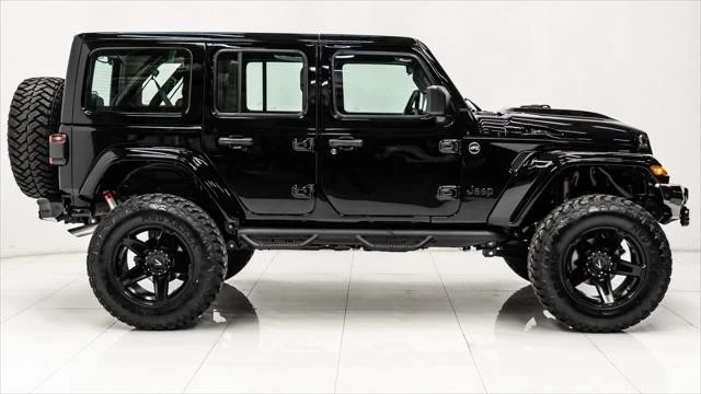 2025 Jeep JL Wrangler - Image 12 of 21