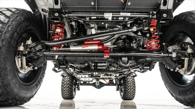 2025 Jeep JL Wrangler - Image 15 of 21