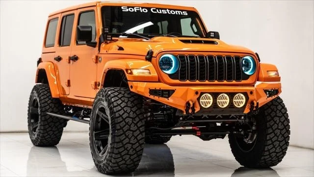 2025 Jeep JL Wrangler - Image 13 of 21
