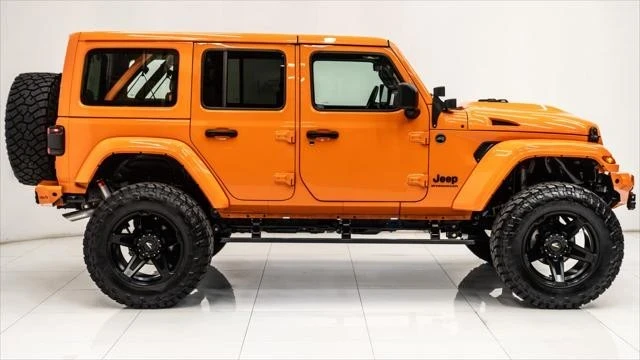 2025 Jeep JL Wrangler - Image 18 of 21