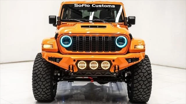 2025 Jeep JL Wrangler - Image 15 of 21