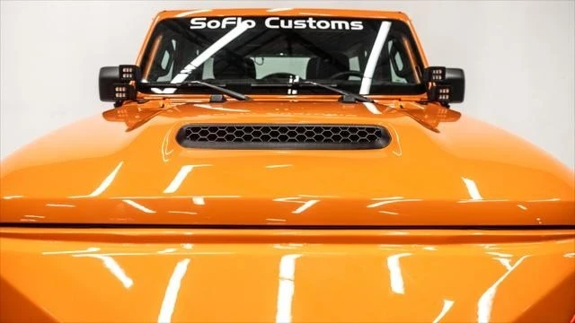 2025 Jeep JL Wrangler - Image 17 of 21