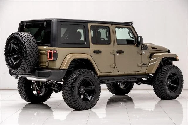 2025 Jeep JL Wrangler - Image 15 of 21