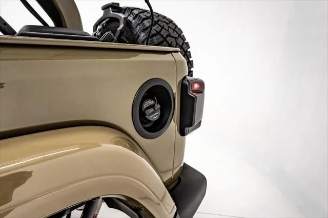 2025 Jeep JL Wrangler - Image 21 of 21