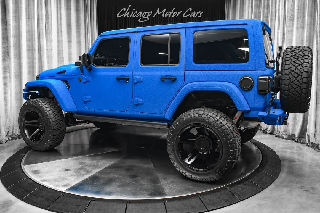 2025 Jeep JL Wrangler - Image 3 of 12