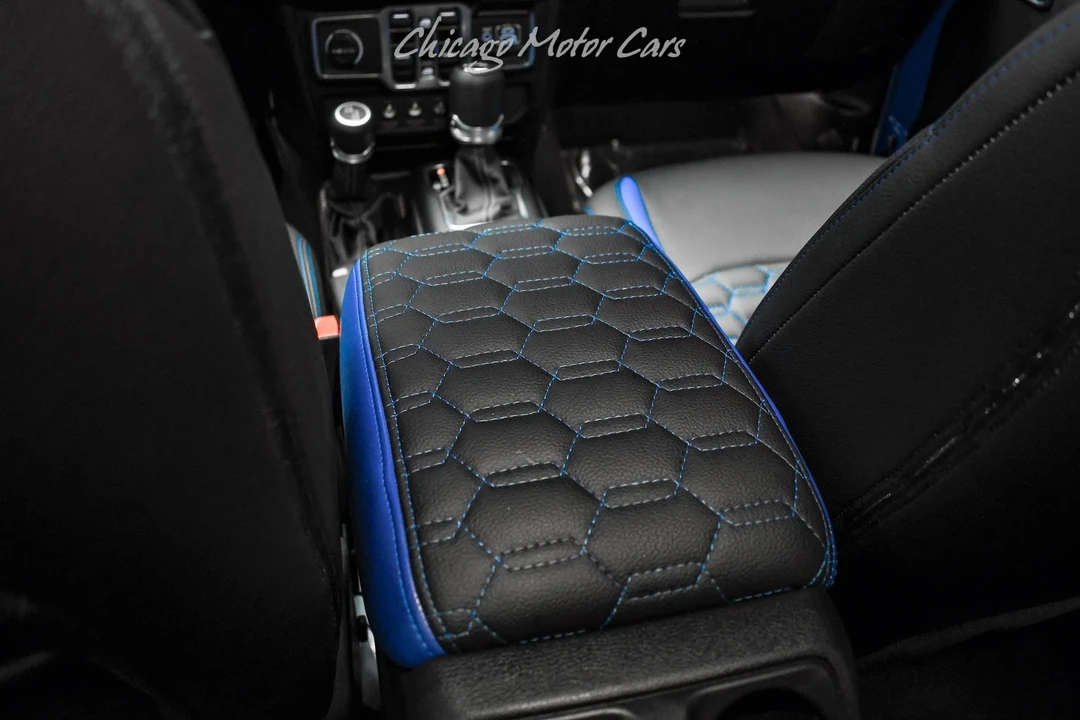2025 Jeep JL Wrangler - Image 16 of 21