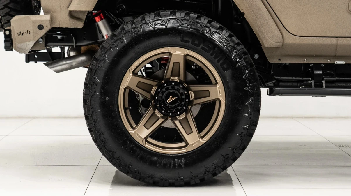 2025 Jeep JL Wrangler - Image 5 of 21