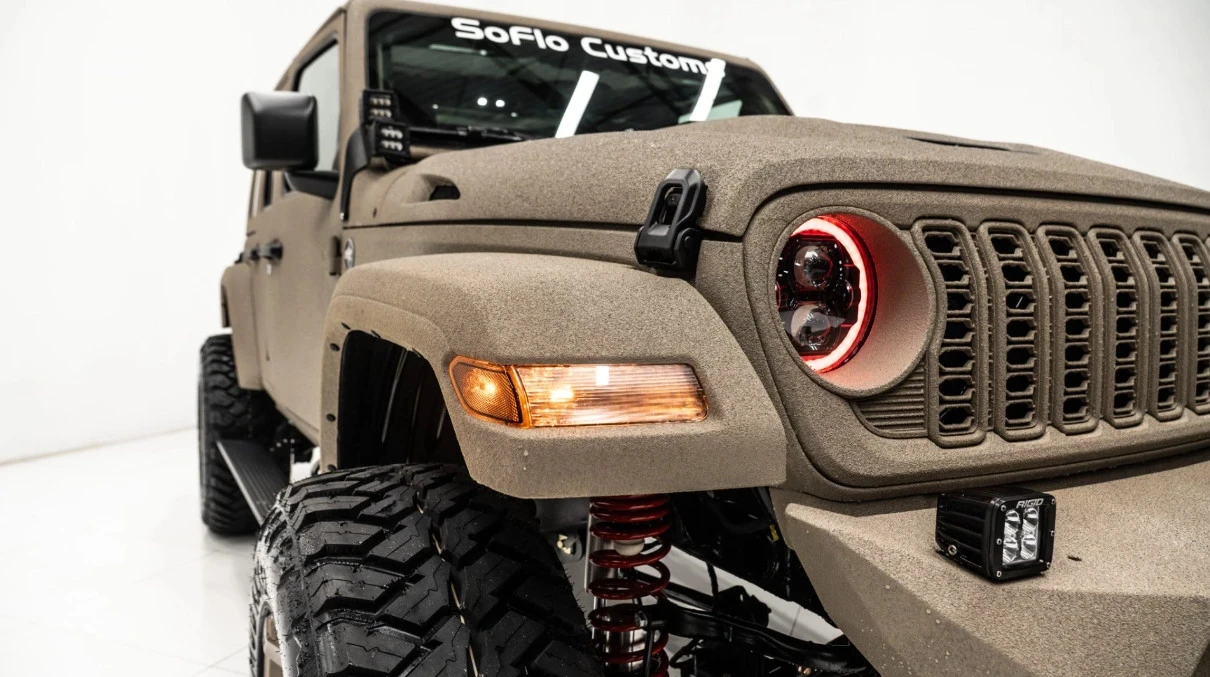 2025 Jeep JL Wrangler - Image 14 of 21