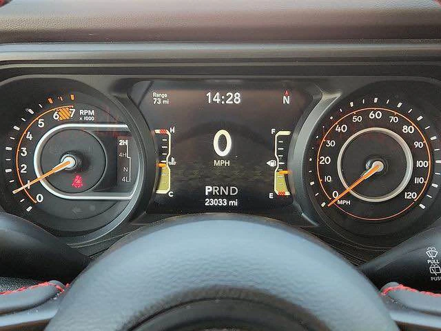2025 Jeep JL Wrangler - Image 15 of 19