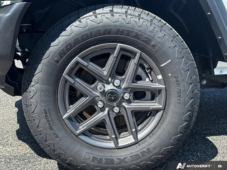 2025 Jeep JL Wrangler - Image 8 of 18