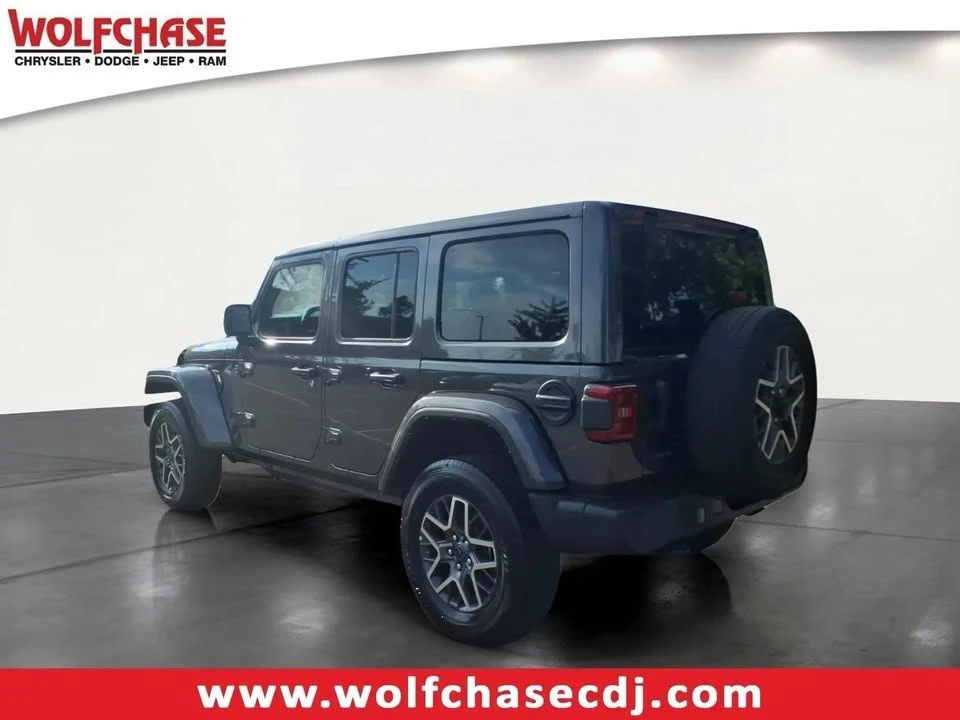 2025 Jeep JL Wrangler - Image 3 of 20