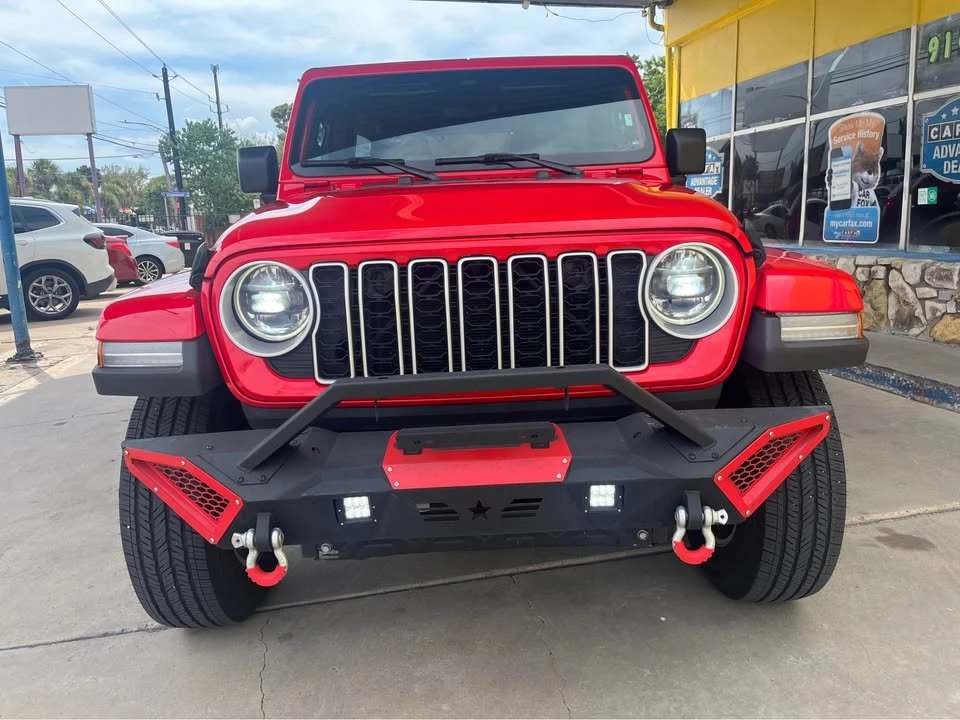 2025 Jeep JL Wrangler - Image 2 of 15