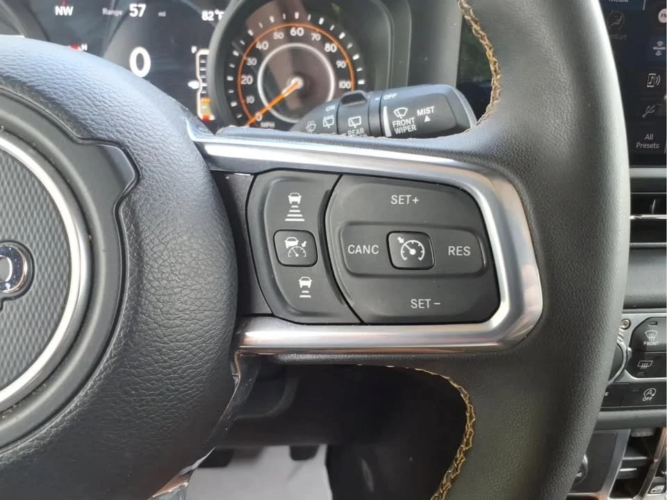 2025 Jeep JL Wrangler - Image 20 of 20