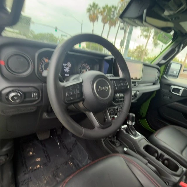 2025 Jeep JL Wrangler - Image 4 of 7