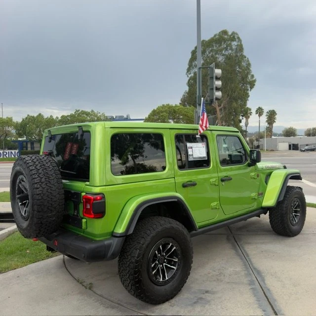 2025 Jeep JL Wrangler - Image 3 of 7