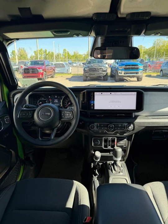 2025 Jeep JL Wrangler - Image 8 of 8