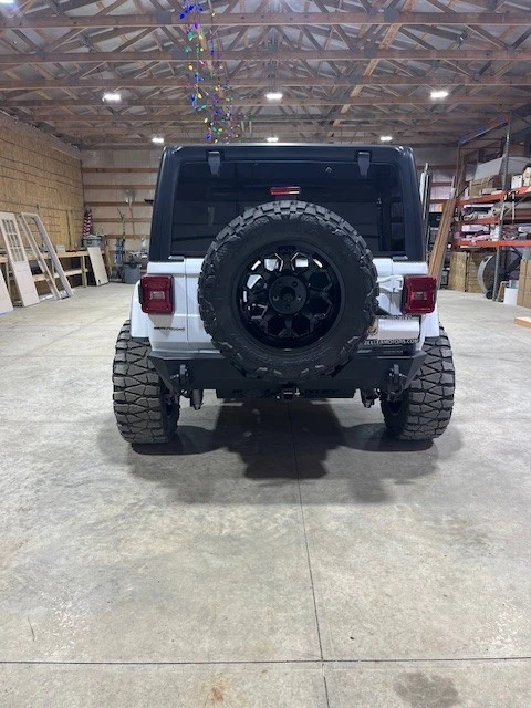 2025 Jeep JL Wrangler - Image 3 of 7