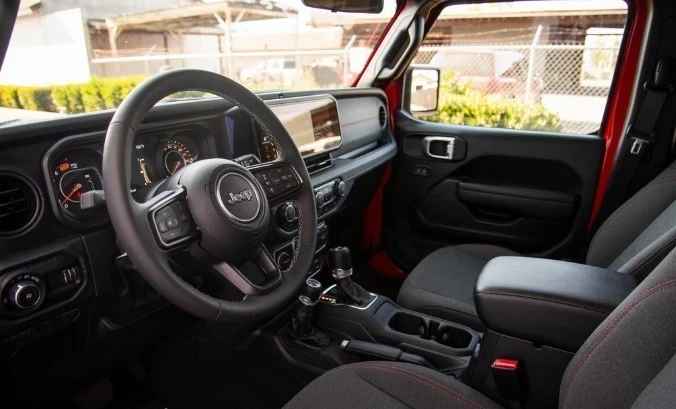 2025 Jeep JL Wrangler - Image 19 of 21