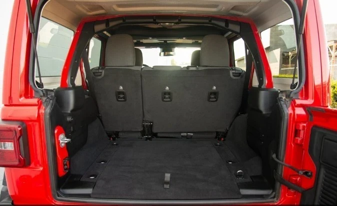 2025 Jeep JL Wrangler - Image 9 of 21
