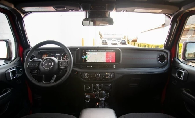 2025 Jeep JL Wrangler - Image 15 of 21