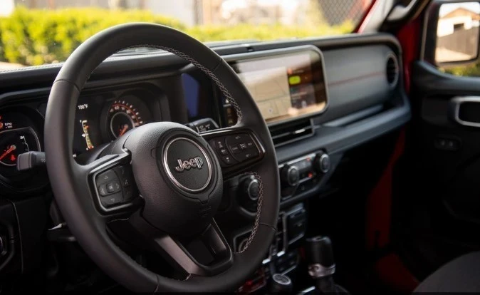 2025 Jeep JL Wrangler - Image 16 of 21