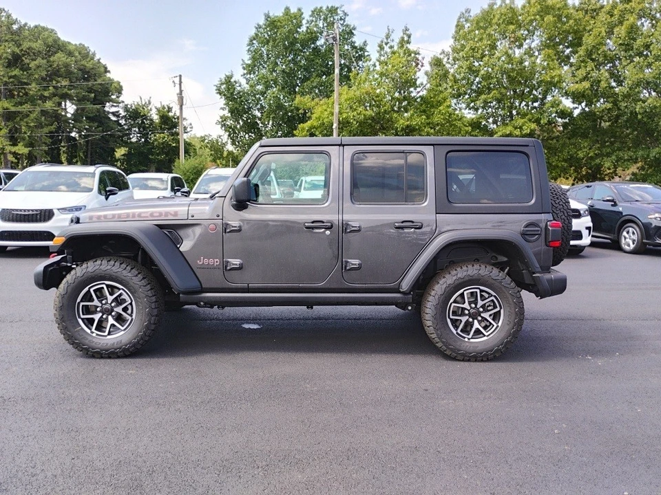 2025 Jeep JL Wrangler - Image 8 of 12