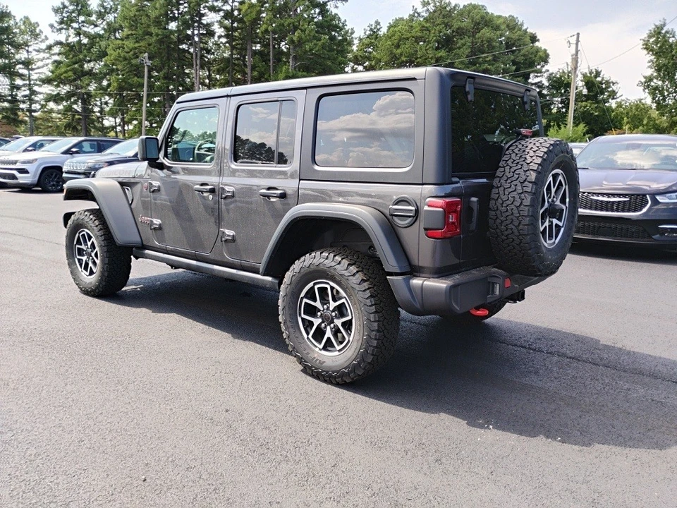 2025 Jeep JL Wrangler - Image 7 of 12