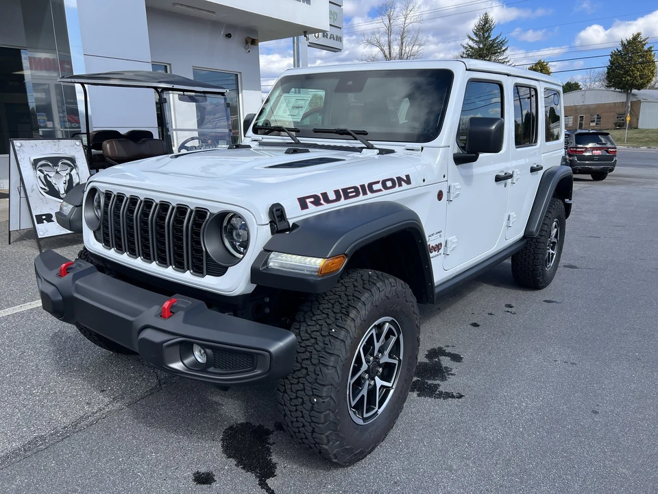 2025 Jeep JL Wrangler - Image 6 of 21